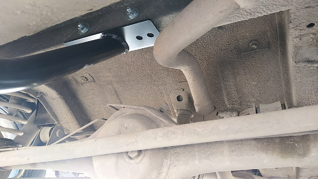 Garant G-L067 Lada Нива