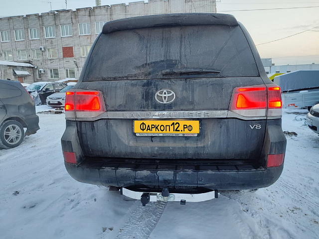 Berg F.5713.003 Toyota LC200